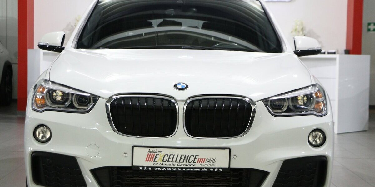BMW X1 sDrive 18d M-SPORT SHADOW PANORAMA, LED, H/K 186.000 km 17.444 &euro; Hamm 59077
