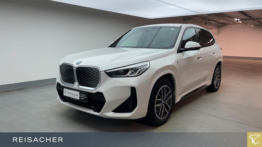 BMW iX1 42.385 km 37.499 &euro; Augsburg 86167
