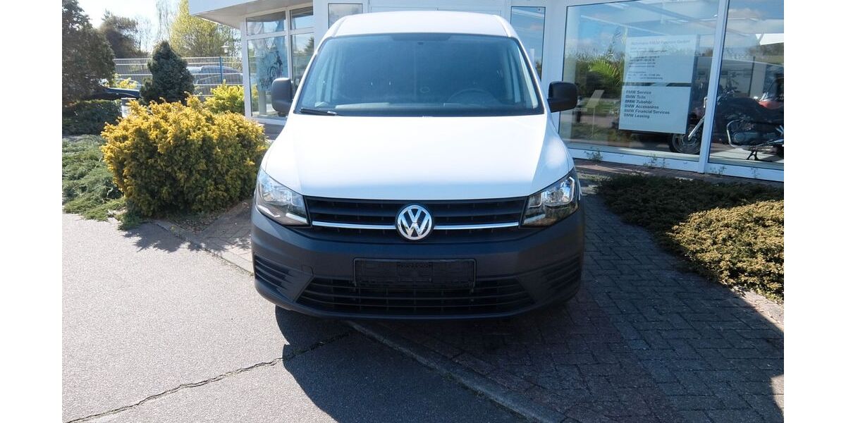 VW Caddy 171.100 km 10.990 &euro; Parchim 19370