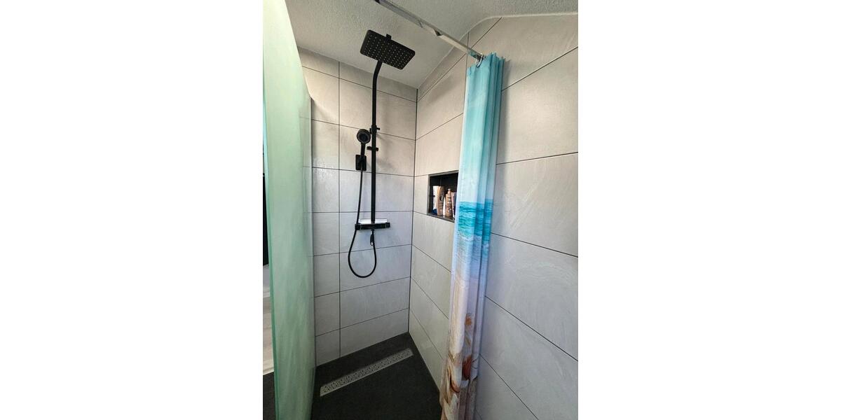 Etagenwohnung Asperg - 3 Zimmer, 70 m&sup2;, 1.300&euro; | Angebot:24831894