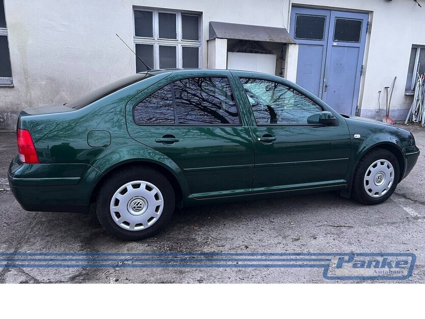 VW Bora Comfortline 1.6*Export*Klima* 210.843 km 1.450 € Berlin 13187