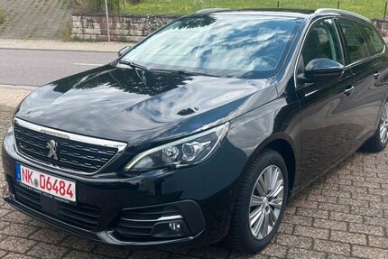 Peugeot 308 93.288 km 9.999 € Dirmingen 66571