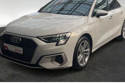 Audi A3 76.322 km 24.950 &euro; Hamburg 22529