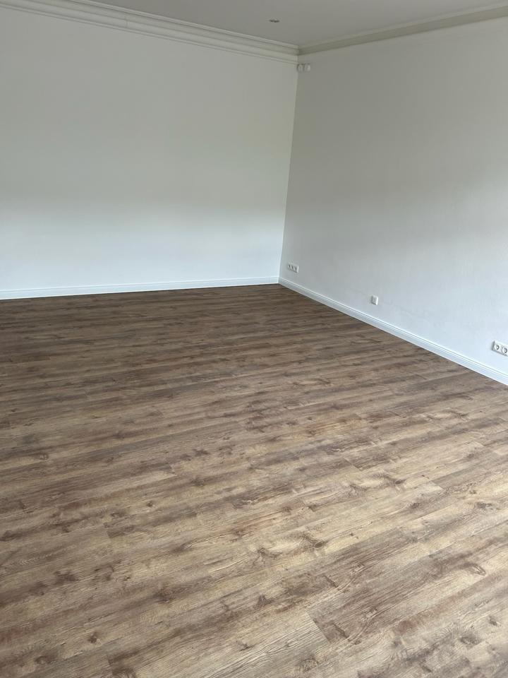 Renovierte 3-Zimmerwohnung mit Einbauküche in NORDENHAM zimmer