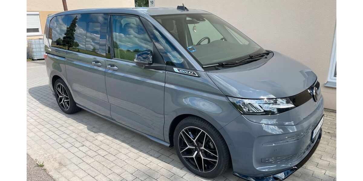 VW T7 Multivan 25.000 km 49.900 &euro; Treffelstein 93094