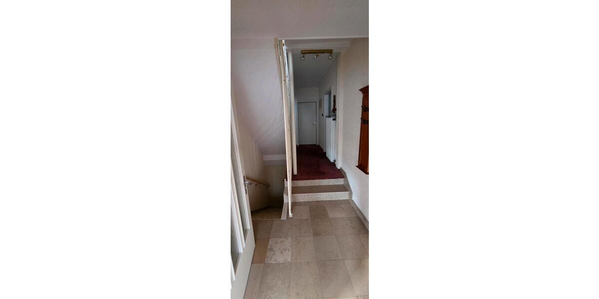 Einfamilienhaus Wadern - 8 Zimmer, 240 m&sup2;, 349.000&euro; | Angebot:26284900