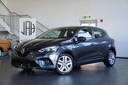 Renault Clio 26.623 km 11.890 &euro; Wildau 15745