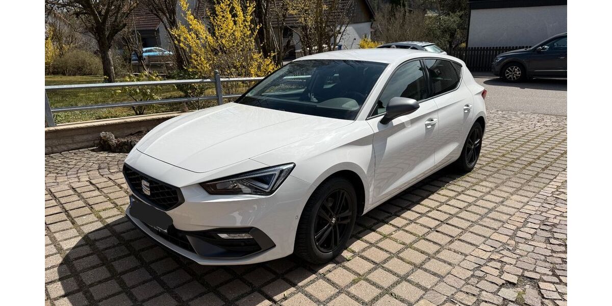 Seat Leon 49.720 km 19.800 &euro; Lauterhofen 92283