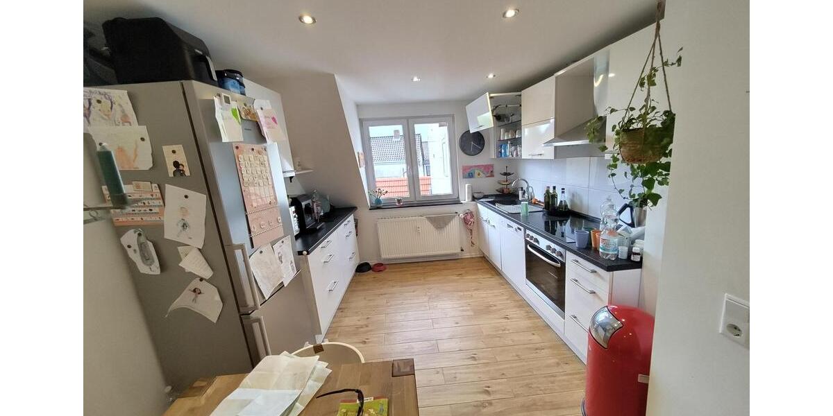 Maisonettenwohnung Weinheim - 3 Zimmer, 120 m&sup2;, 1.250&euro; | Angebot:26311938