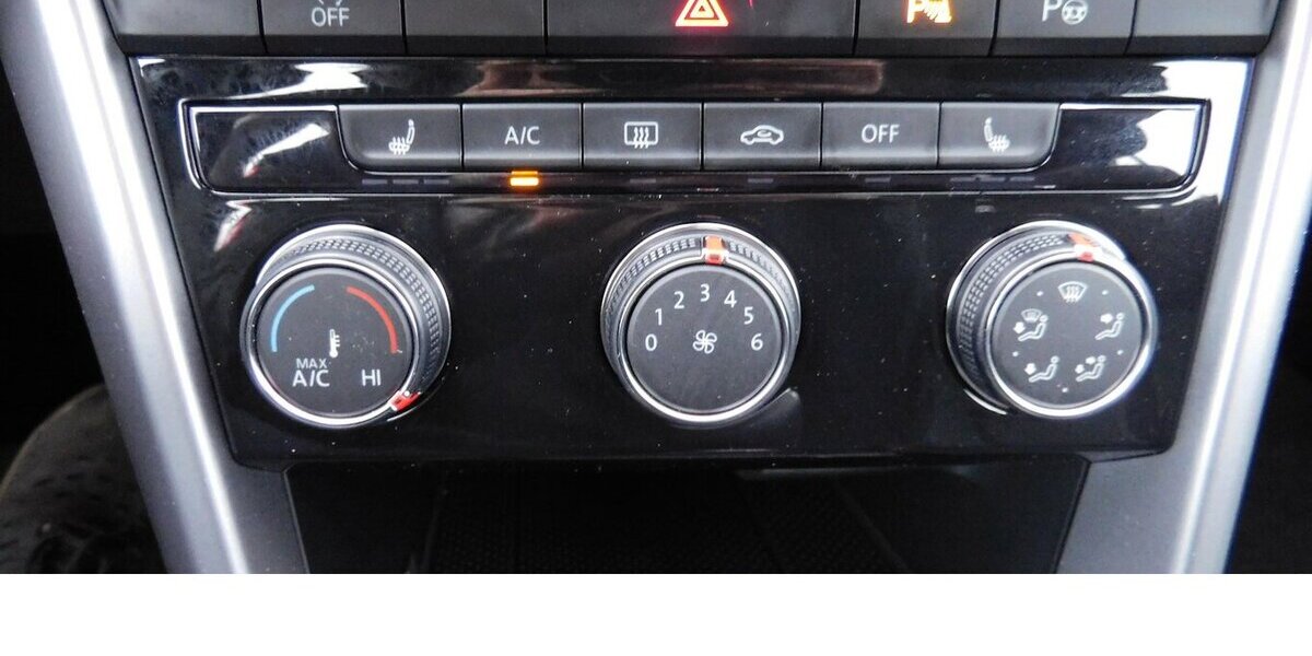 VW T-Roc 1.0 Life TSI BMT Navi Klima Alu 19.600 km 18.990 &euro; Vordorf 38533