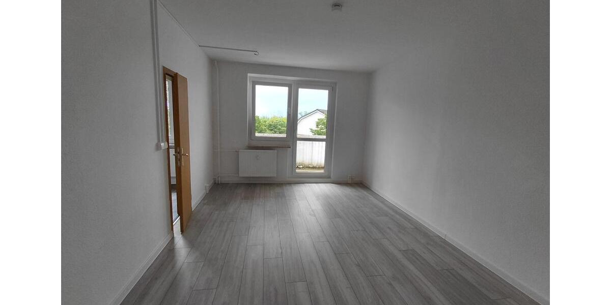 Etagenwohnung Südliches Anhalt - 3 Zimmer, 61 m&sup2;, 304&euro; | Angebot:25477576