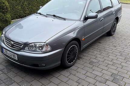 Toyota Avensis 146.187 km 2.600 &euro; Ostrhauderfehn 26842