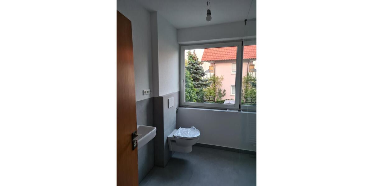 Vier möblierte Zimmer in renovierter Wohnung, Neugründung WG 4 zimmer