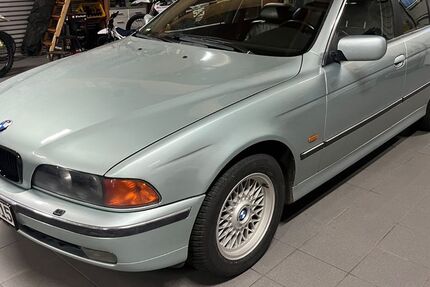 BMW 535 171.500 km 8.900 € Sinntal 36391