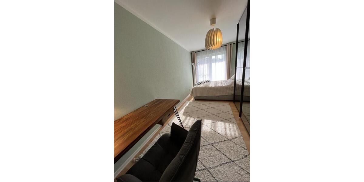 Sonnige 3-Zi-Whg. mit EBK, 2 Balkonen, Wintergarten, von privat 3 zimmer