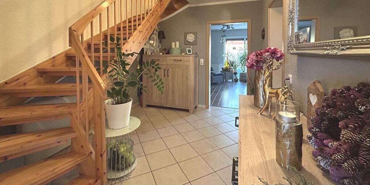 Reihenmittelhaus Güstrow - 5 Zimmer, 115 m&sup2;, 319.900&euro; | Angebot:25263913