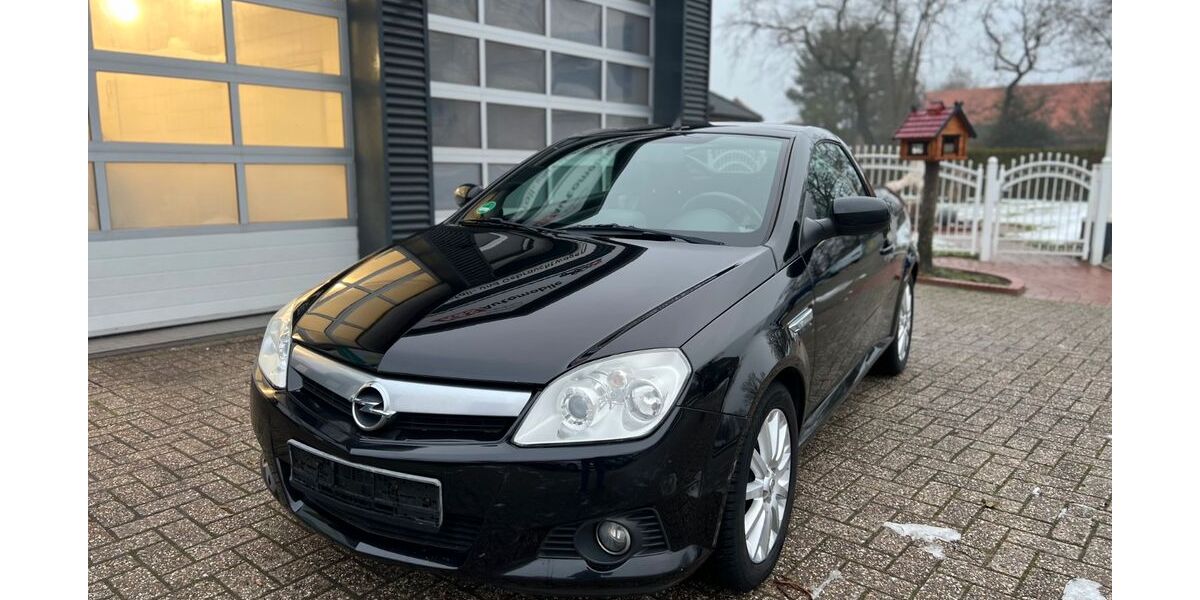 Opel Tigra 119.800 km 2.990 &euro; Bösel 26219