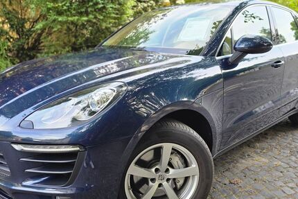 Porsche Macan 69.800 km 37.490 € Borgholzhausen 33829