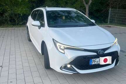 Toyota Corolla 33.000 km 26.900 &euro; Pforzheim 75181