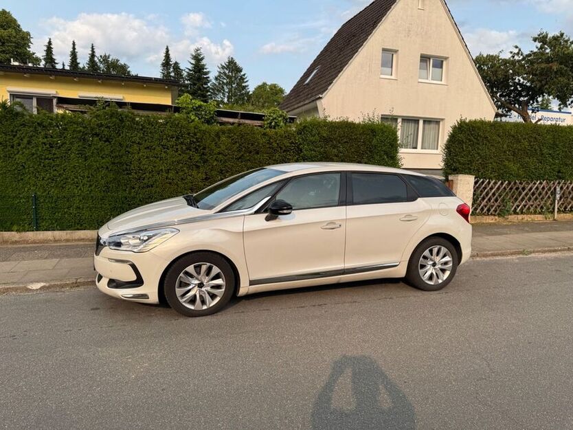 DS5