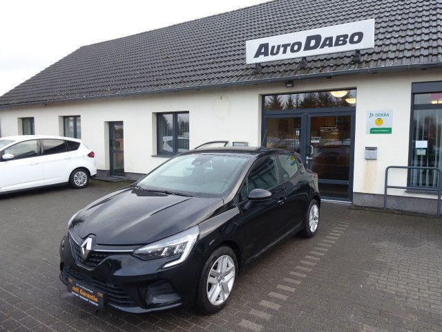 Renault Clio 40.740 km 11.985 &euro; Jaenschwalde 03197