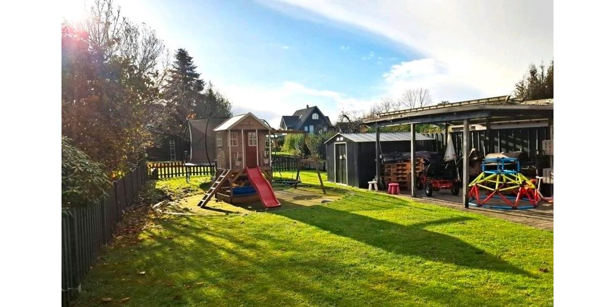 Einfamilienhaus Brake (Unterweser) - 4 Zimmer, 114 m&sup2;, 1.100&euro; | Angebot:25049137