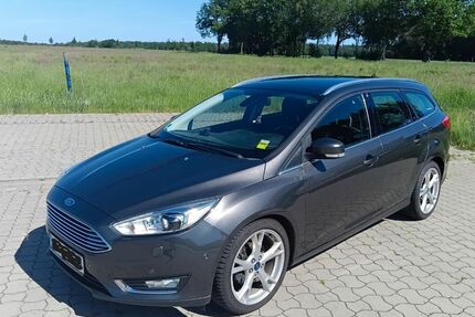 Ford Focus 155.000 km 8.900 &euro; Walsrode 29664