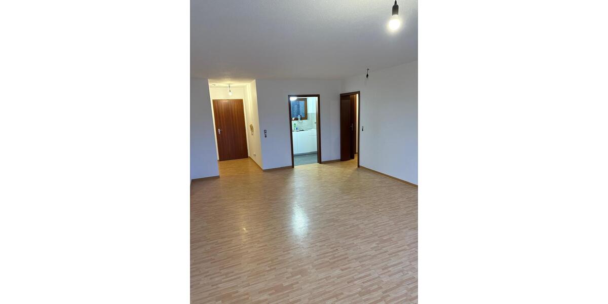 Etagenwohnung Waldshut-Tiengen Tiengen - 2 Zimmer, 61 m&sup2;, 840&euro; | Angebot:26322320