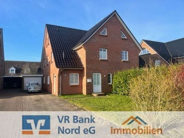 Haus zum Kaufen in Niebüll 298.000 € 136 m² 5 zimmer