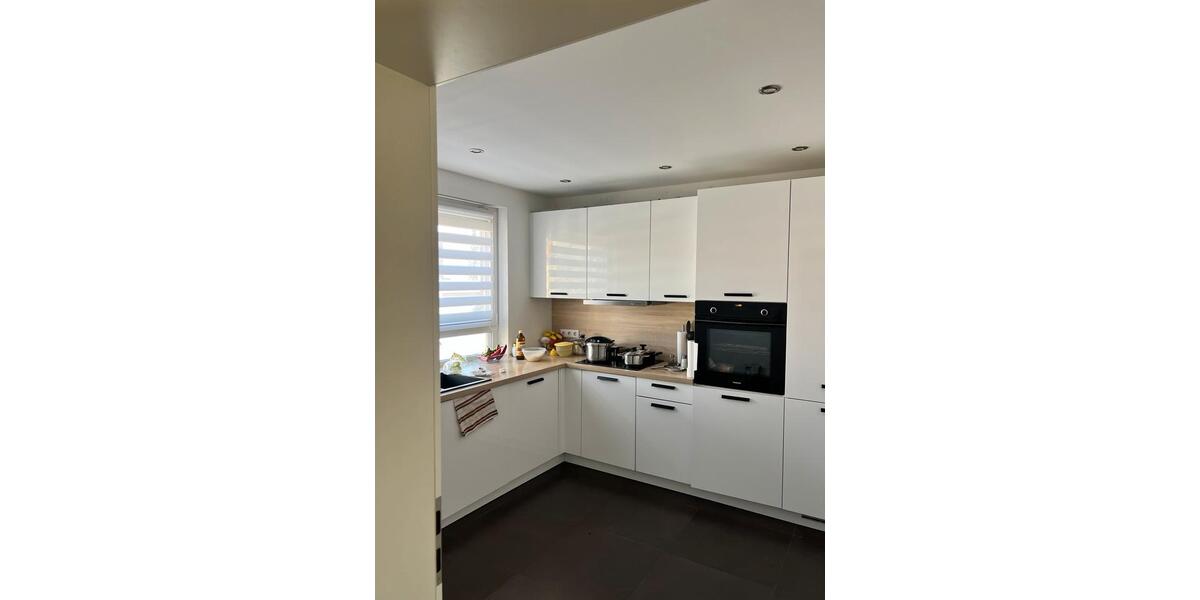 Reihenhaus Garbsen - 5 Zimmer, 130 m&sup2;, 1.800&euro; | Angebot:25324060