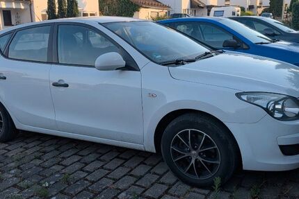 Hyundai i30 150.000 km 4.500 &euro; Illertissen 89257