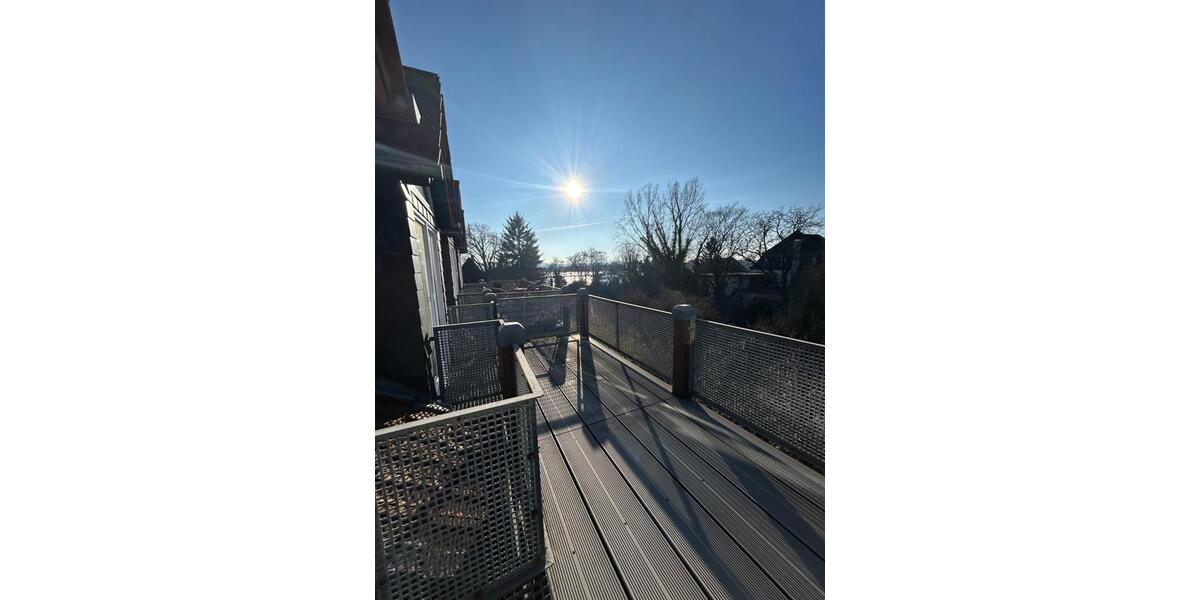 Charmante 2-Zimmer-Wohnung mit Galerie, Einbauküche und Stauraum 2 zimmer