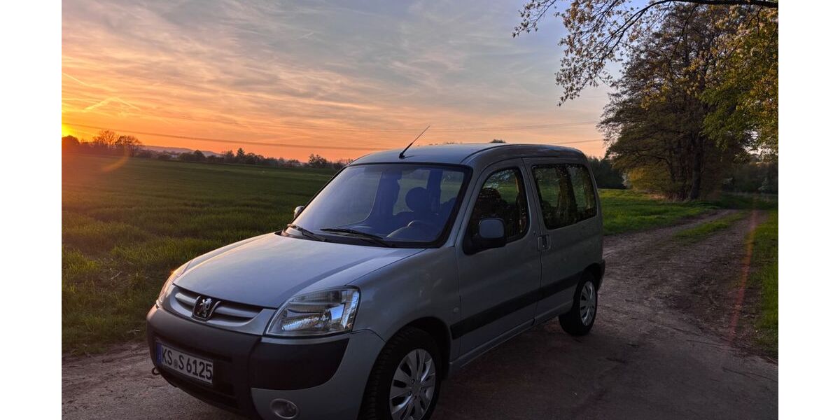 Peugeot Partner 150.000 km 1.450 &euro; Kassel 34123
