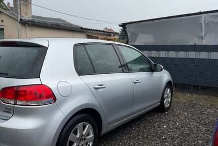 VW Golf 274.000 km 3.600 &euro; Glauchau 08371