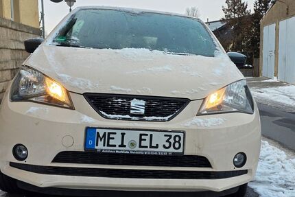 Seat Mii 25.200 km 7.999 &euro; Lommatzsch 01623