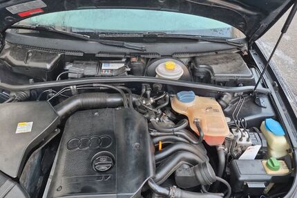 Audi A4 240.000 km 5.000 &euro; Zittau 02763