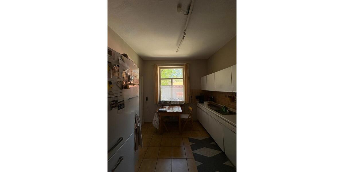 Etagenwohnung Georgensgmünd - 5 Zimmer, 130 m&sup2;, 280.000&euro; | Angebot:27079687