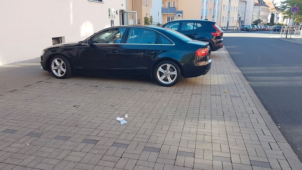Audi A4 262.000 km 10.200 € Künzell 36093