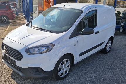 Ford Transit Courier 14.200 km 16.500 € Unterhaching 82008