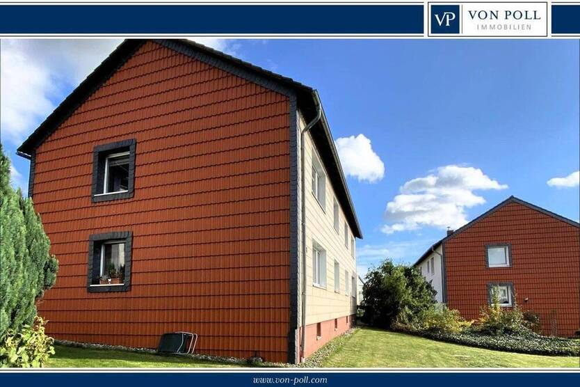 Vier-Familienhaus mit Ausbaumöglichkeit für eine weitere Wohneinheit