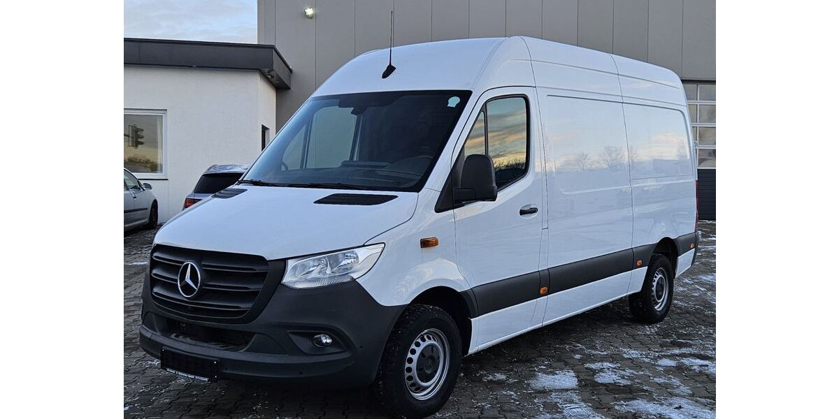 Mercedes-Benz Sprinter 43.625 km 39.865 &euro; Halle (Westf) 33790