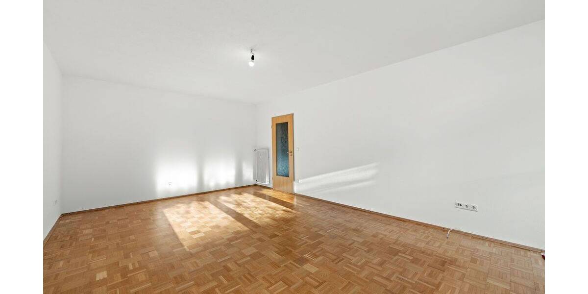 Etagenwohnung Singen / Hohentwiel Singen - 3 Zimmer, 86 m&sup2;, 256.000&euro; | Angebot:26359729