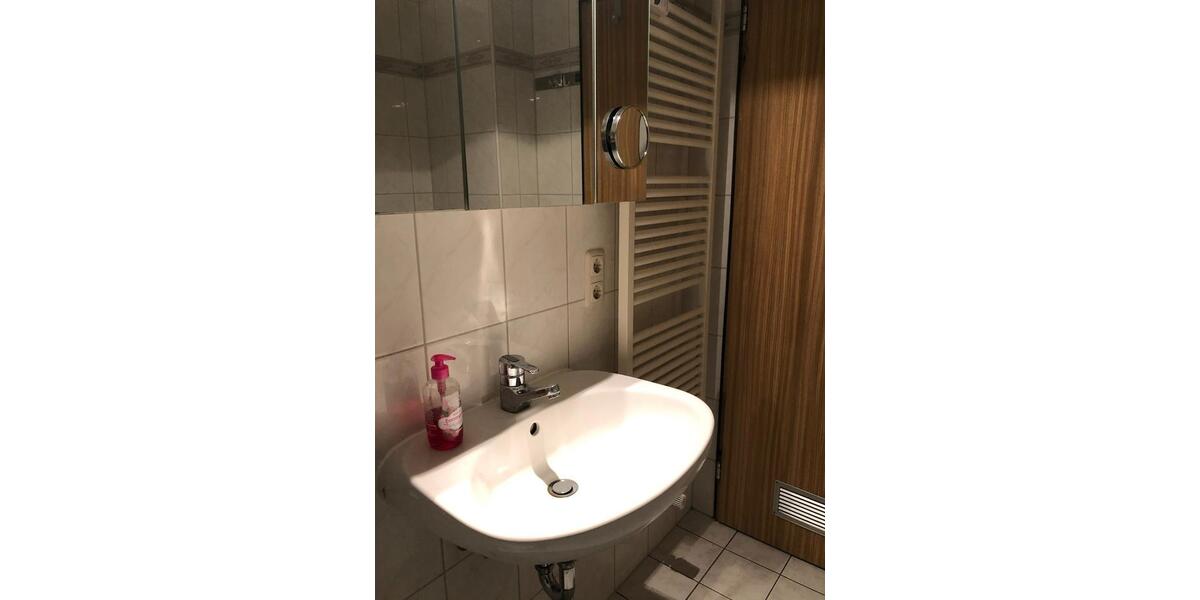 Komplett möblierte und ausgestattete Zweizimmerwohnung Altstadt 2 zimmer