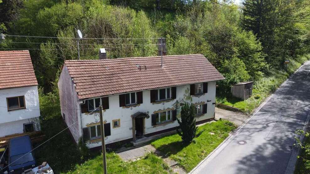 Haus zum Kaufen in Vilgertshofen 189.000 € 161.95 m²