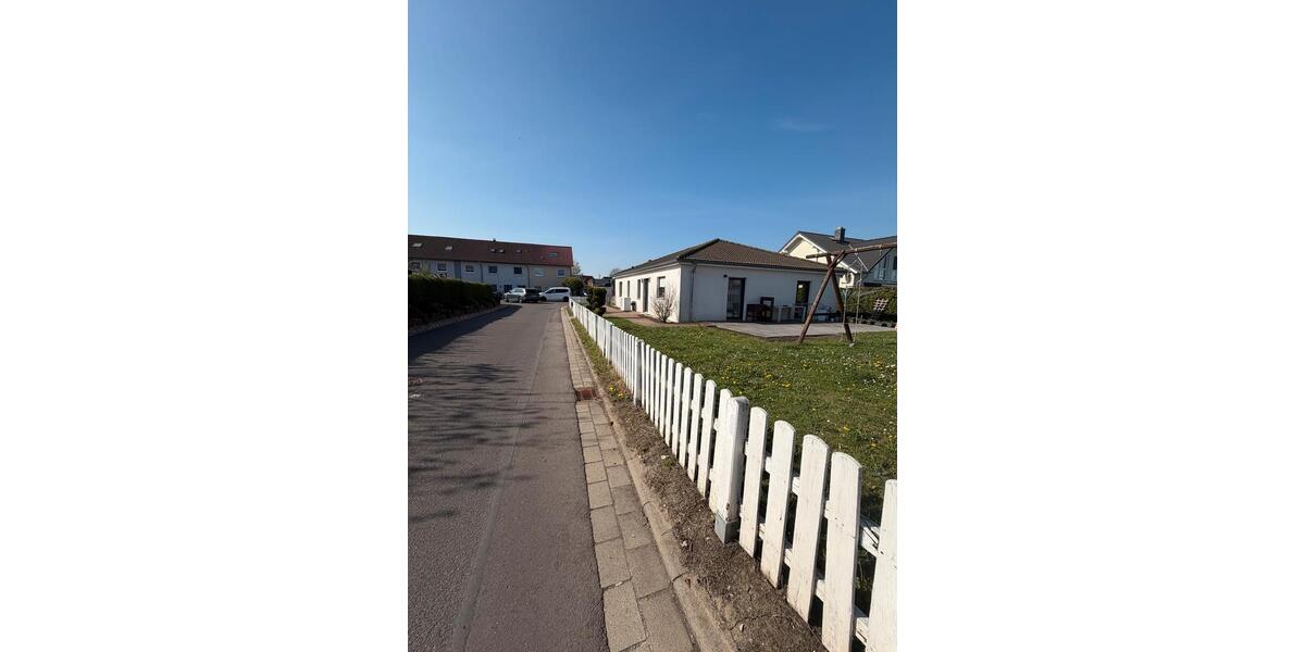 Einfamilienhaus Barleben - 4 Zimmer, 115 m&sup2;, 1.600&euro; | Angebot:26314026