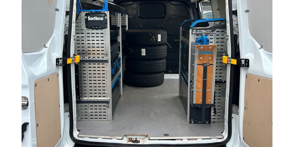 Ford Transit Custom 95.537 km 19.990 € München 81825