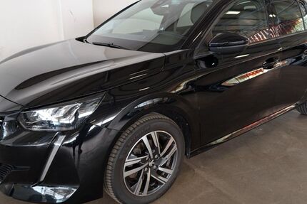 Peugeot 208 36.650 km 14.890 € Delmenhorst 27751