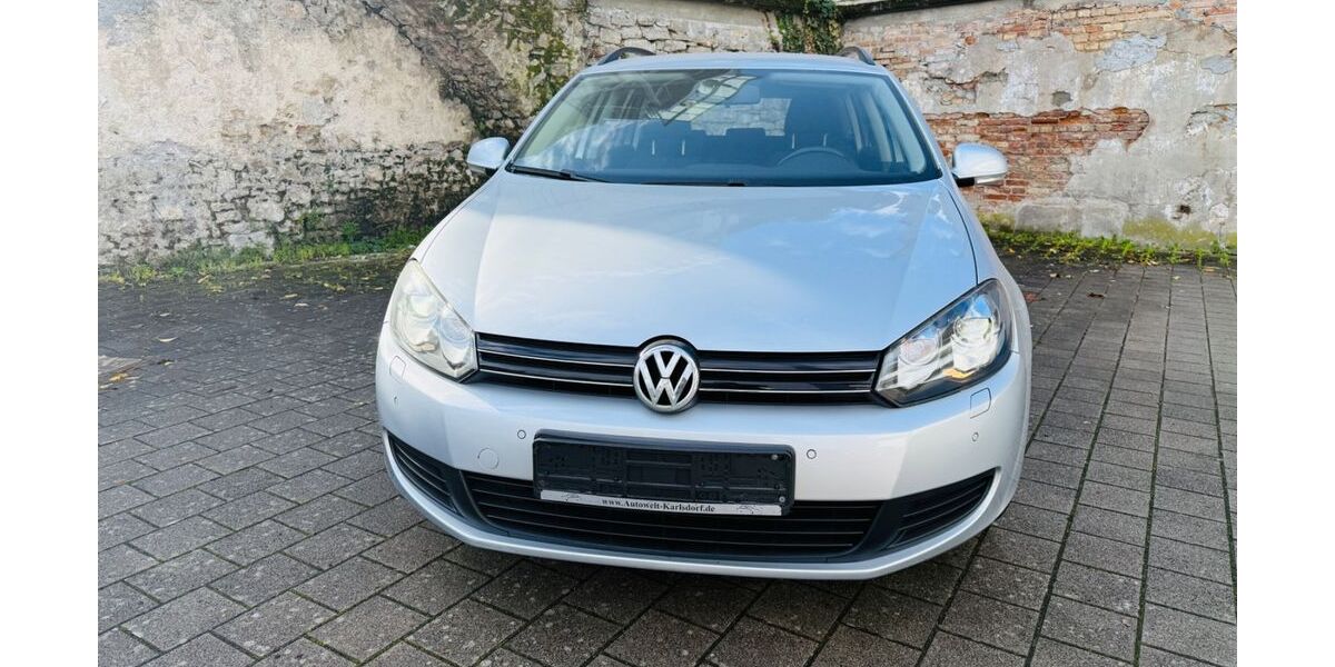 VW Golf 128.000 km 4.999 &euro; Bruchsal 76646