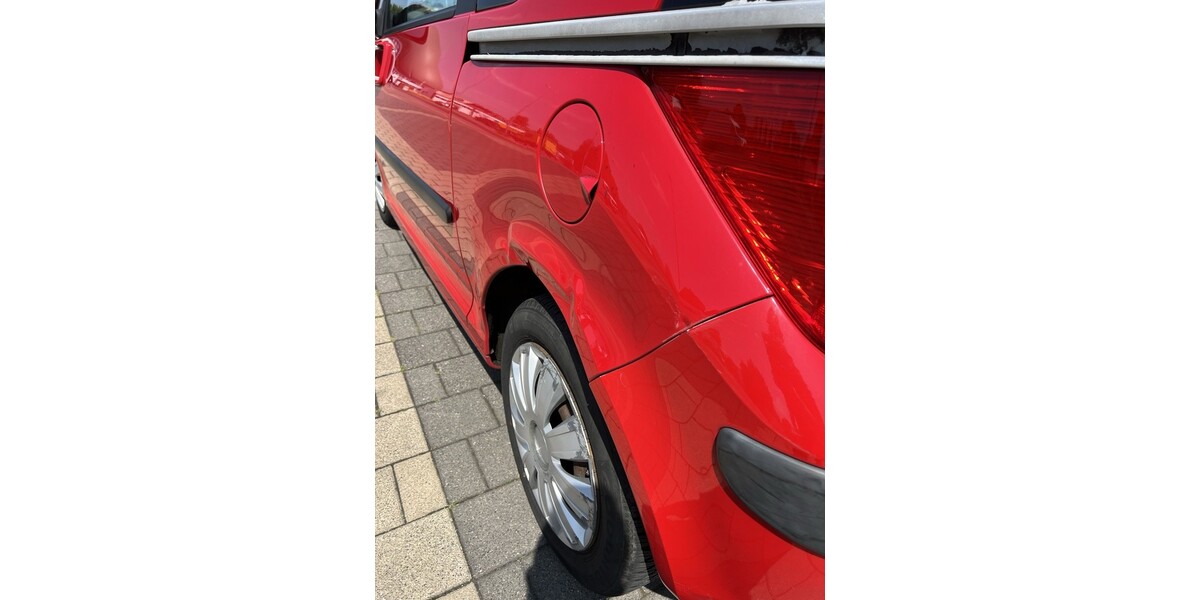 Peugeot 1007 119.000 km 1.499 &euro; Neuss 41460