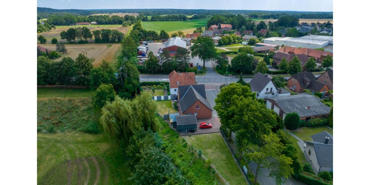 Einfamilienhaus Nienburg (Weser) - 11 Zimmer, 287 m&sup2;, 497.500&euro; | Angebot:27120571
